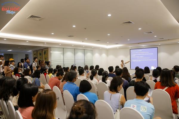 Conférence sur des bourses du gouvernement